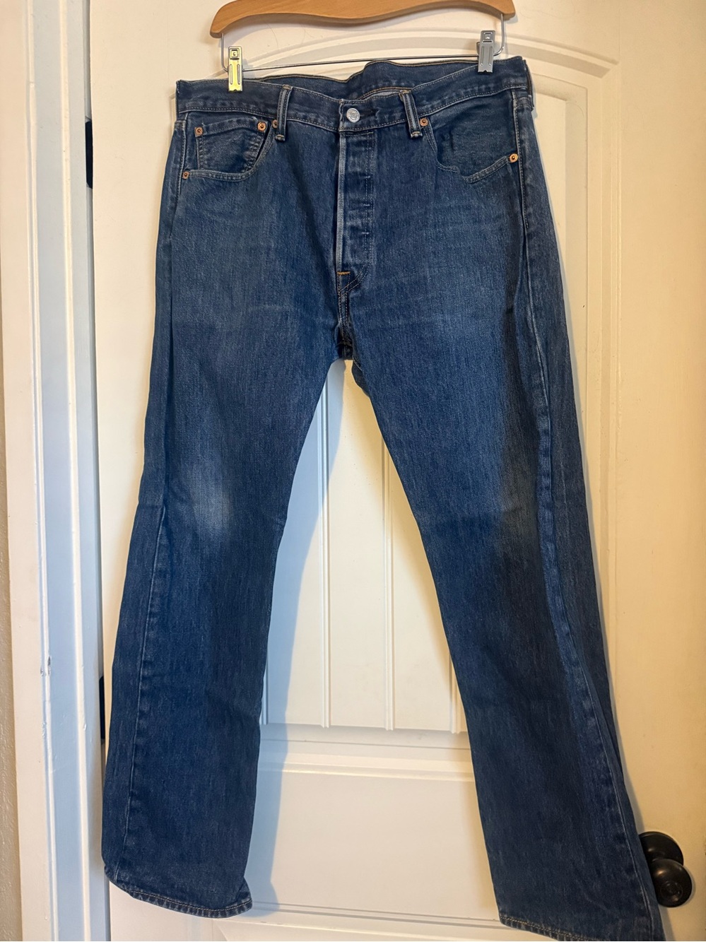 Levi's 501 button down Classic Men's Blue Straight-Leg Jeans